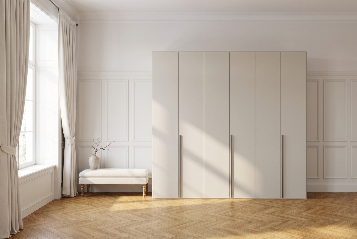 Libeccio-kledingkast in Melamine · Tortora in een lichte hal (AI-sfeerbeeld)
