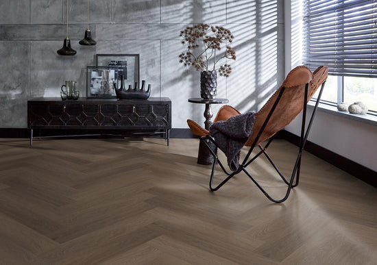 YUP Fulham visgraat klik PVC brown - Matteo studio B.V.