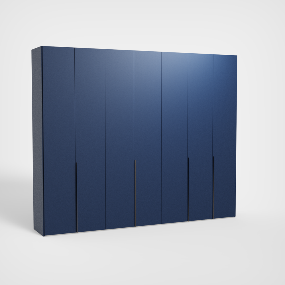 Diepblauw statement — gesloten kast